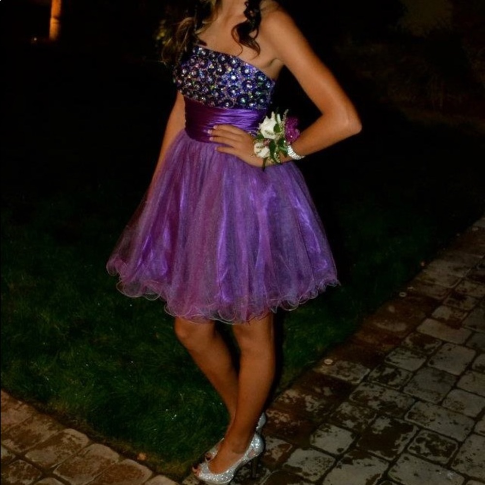 SUPER CUTE PURPLE HOMECOMING DRESS WITH BLING